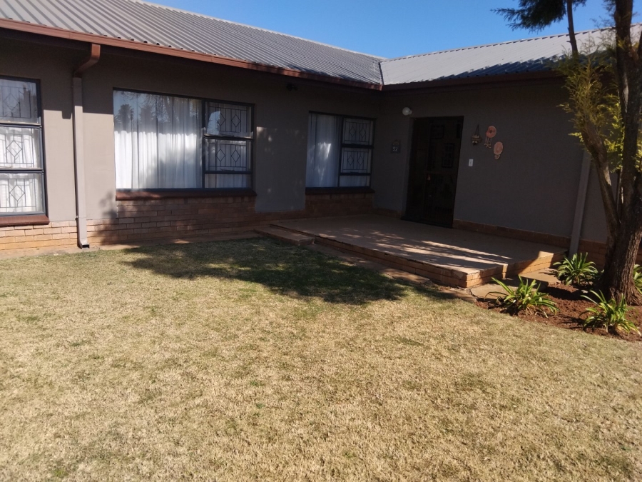 3 Bedroom Property for Sale in Meiringspark Ext 2 North West